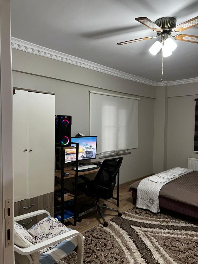 Neighbor Airport Apartment Tayakadin Exterior photo